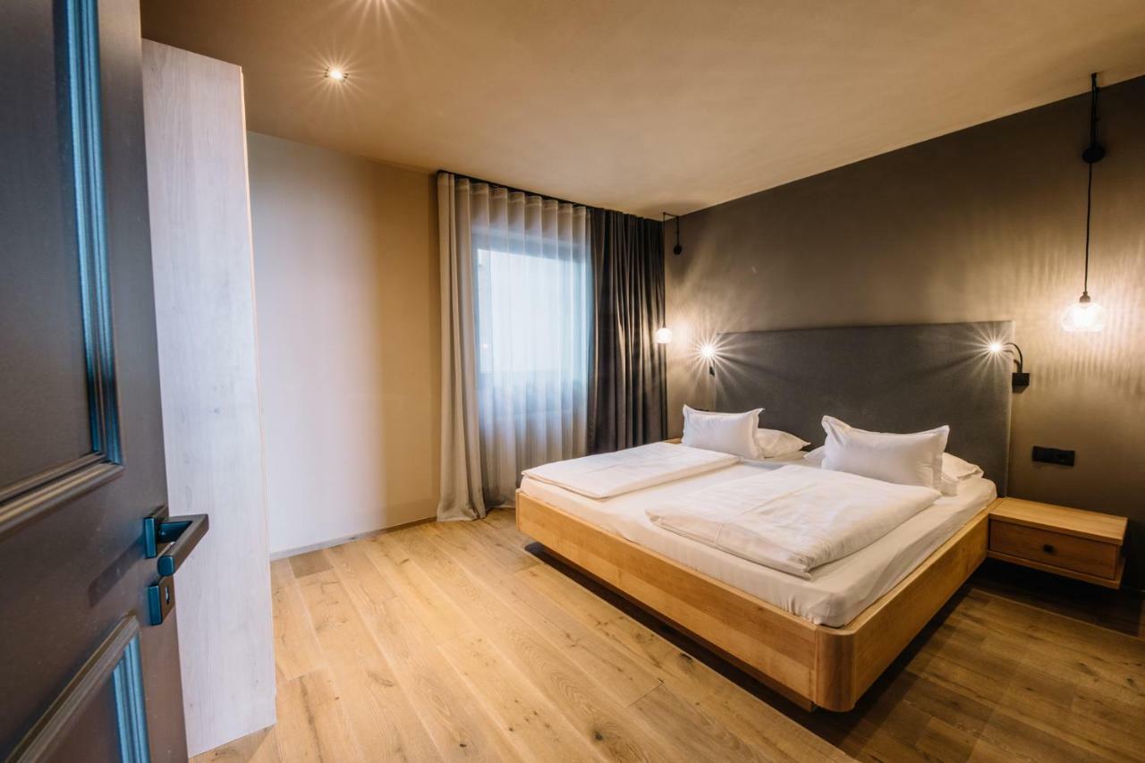 Panoramic Suites Winzerhoehe Scena Exterior foto